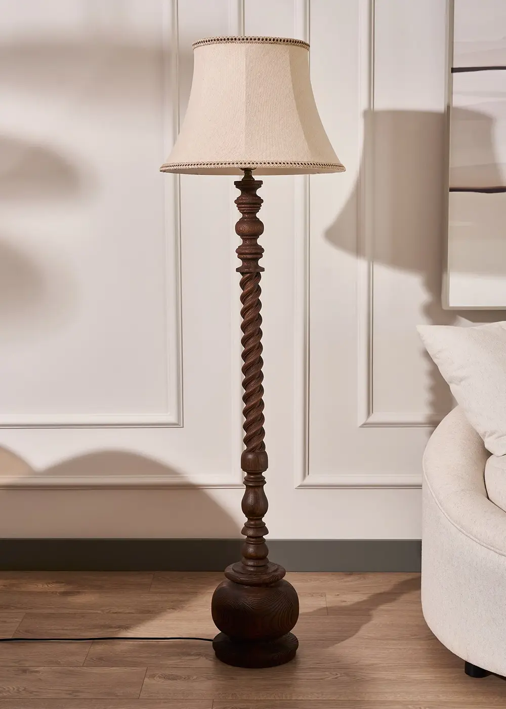 Comfy Ahşap Lambader