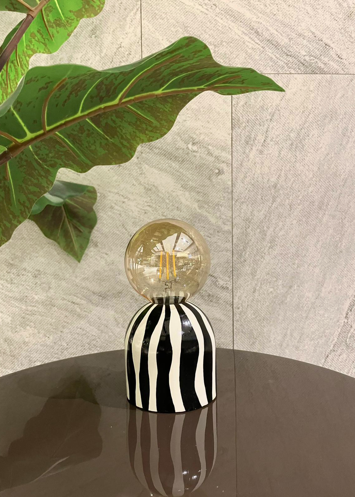 Zebra Masa Lambası