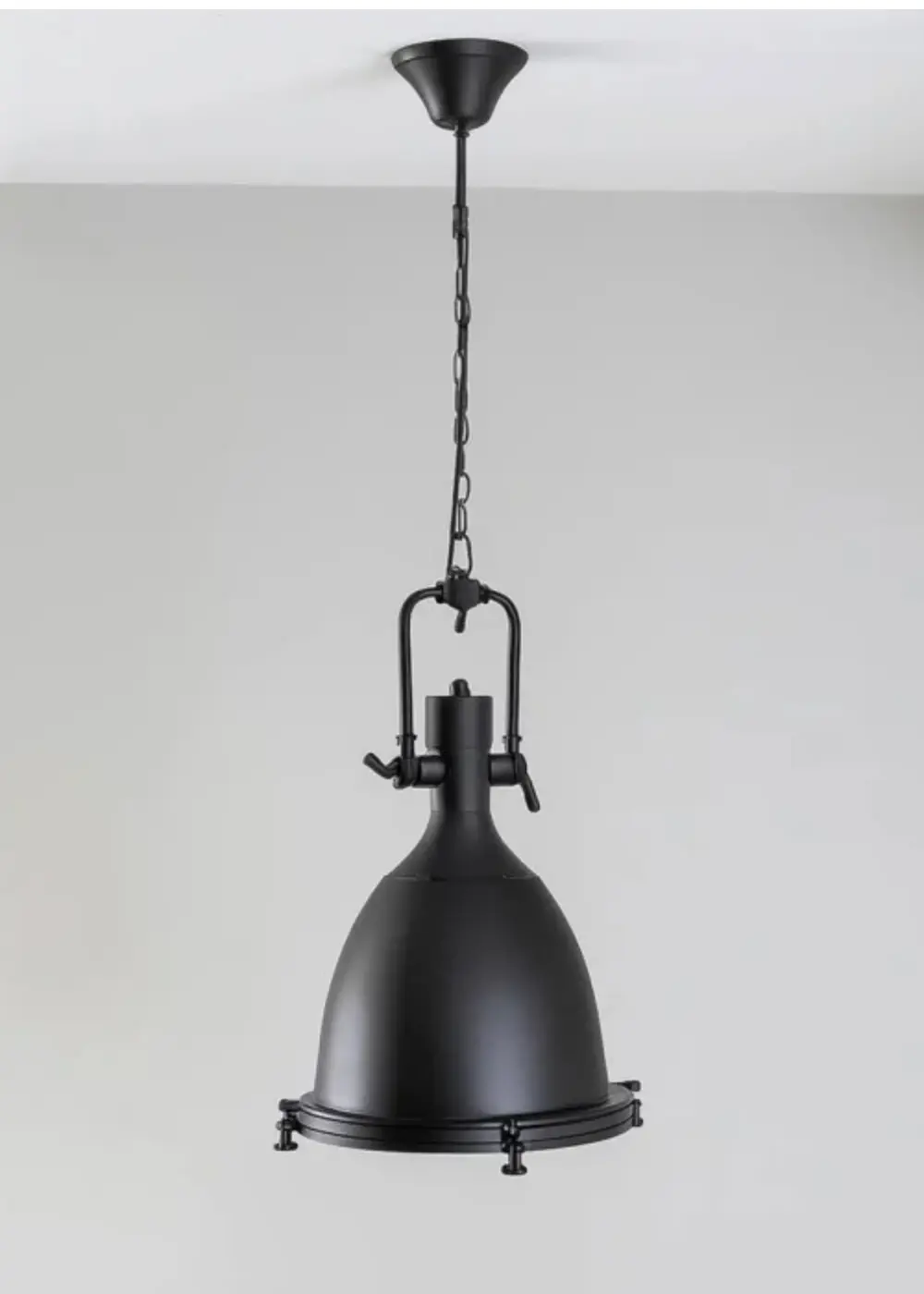 Döküm Metal Siyah Endüstriyel Avize | Zincir Askılı Metal Sarkıt Lamba