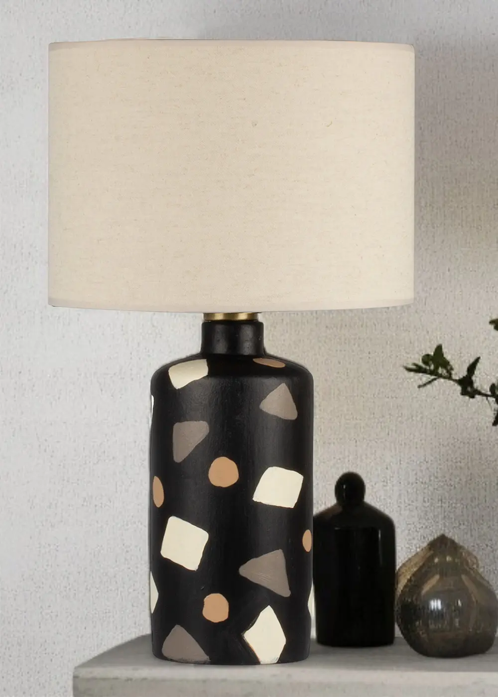 Siyah Renk Terazzo Seramik Abajur - Keten Başlık