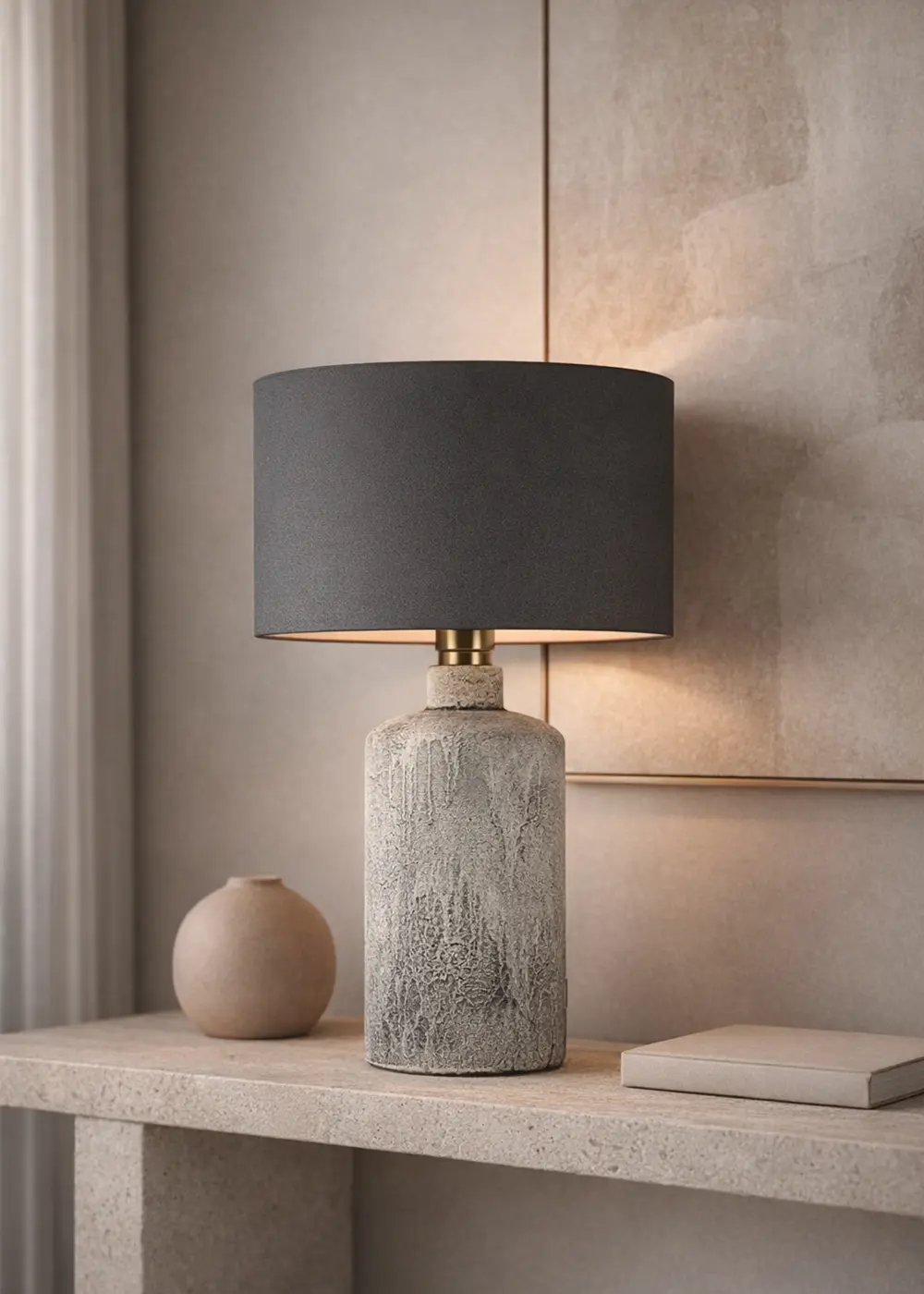 Oslo Doğal Taş Görünümlü Seramik Abajur – Antrasit Şapkalı