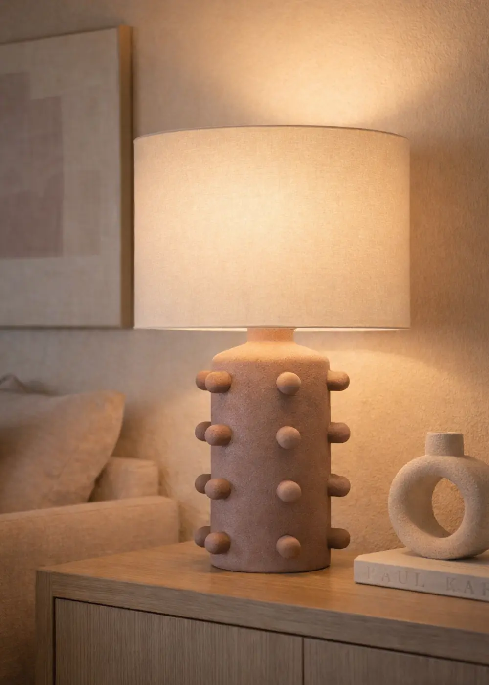 Valencia Seramik Pembe Renk Abajur – Krem Başlık