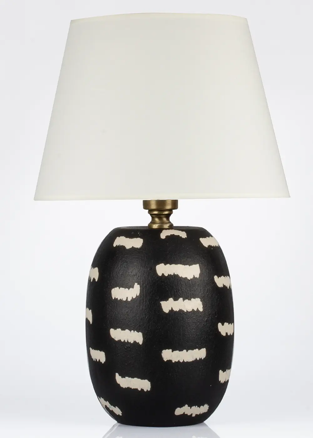 Siyah Renk Dakota Seramik Abajur – Krem Başlık