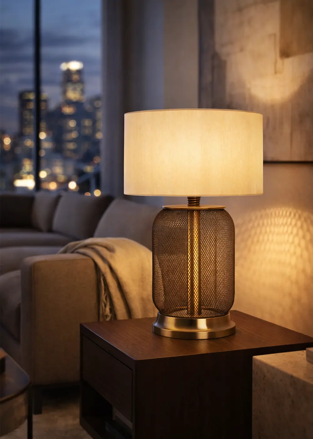 Metropolitan Eskitme Altın Metal Abajur – Krem Başlık