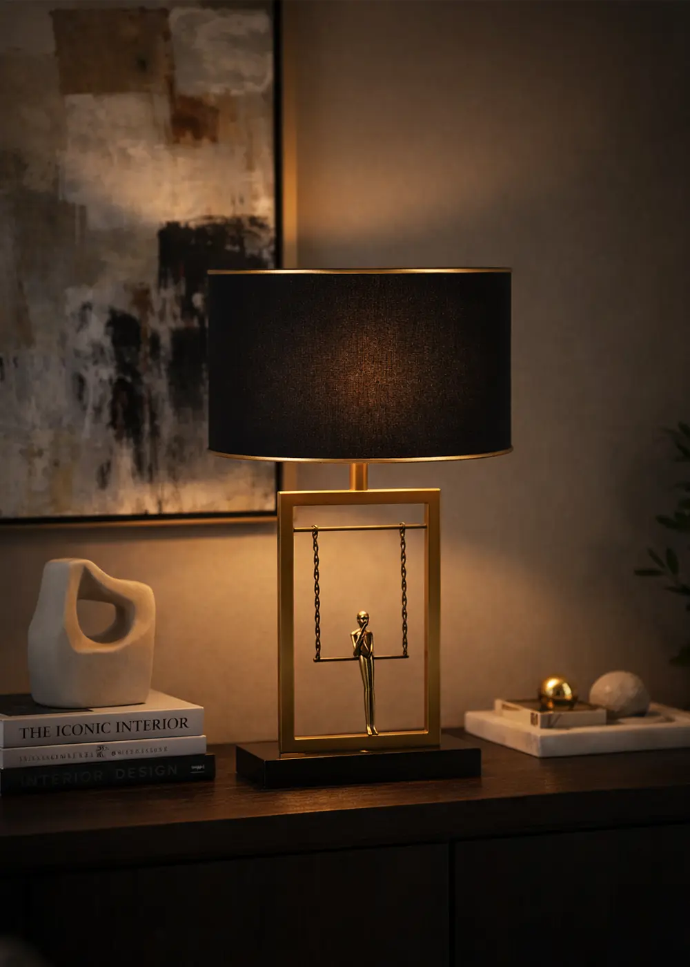 Existence Tek Figürlü Abajur – Siyah Başlık