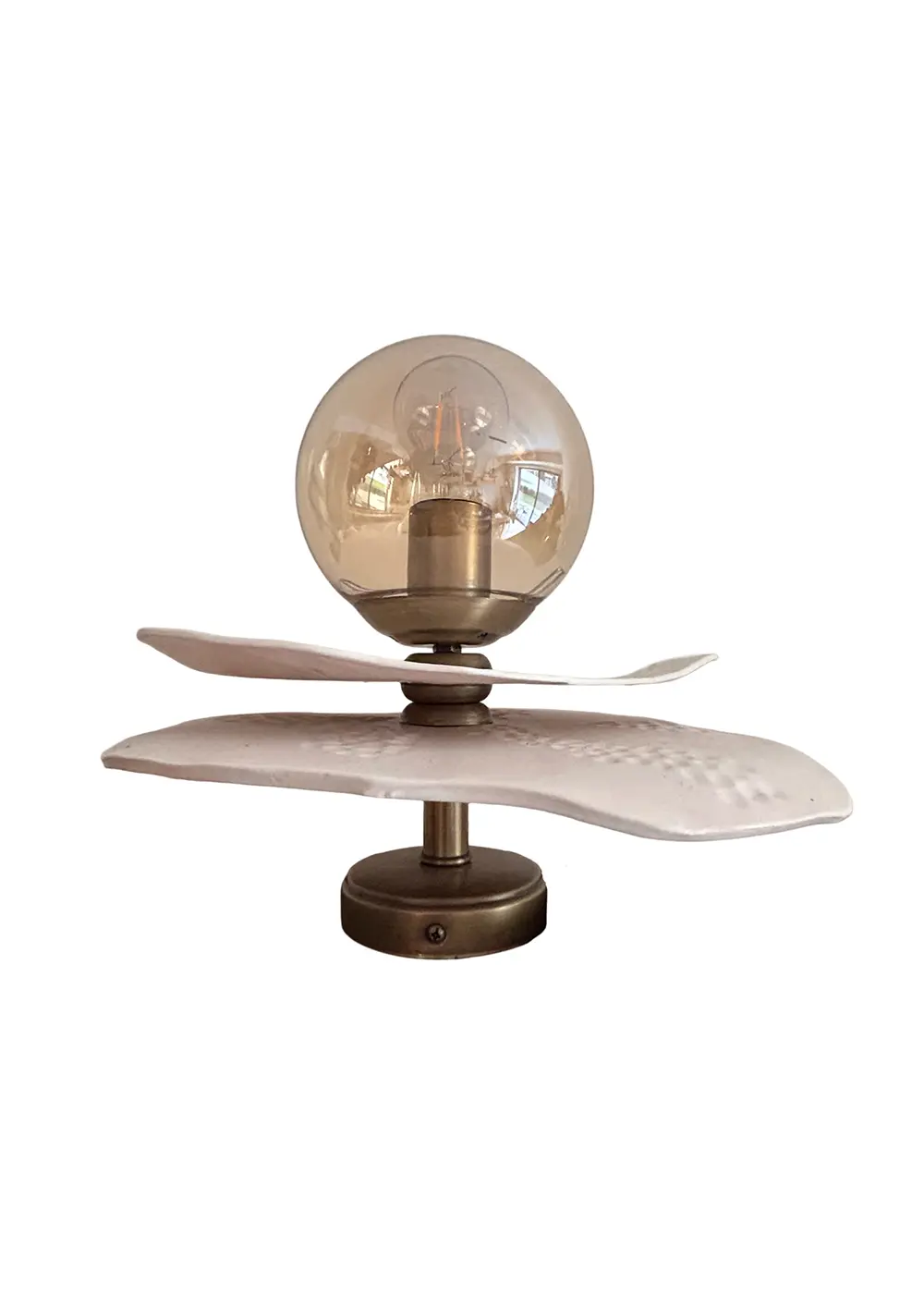 Deniz Kabuğu Aplik – El Yapımı Seramik Duvar Aydınlatması