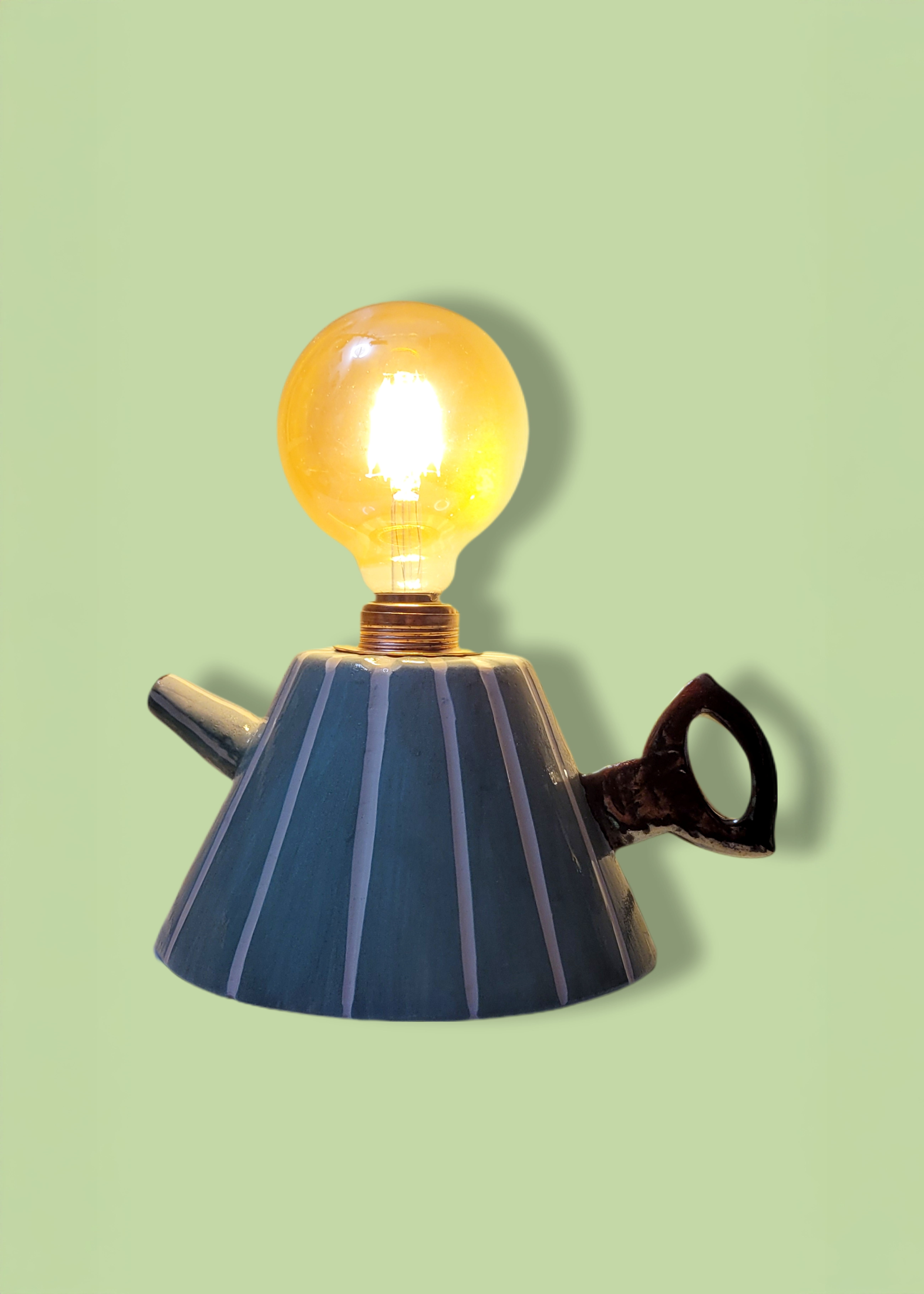 Çizgili Çaydanlık Formlu Aydınlatma Abajur 01