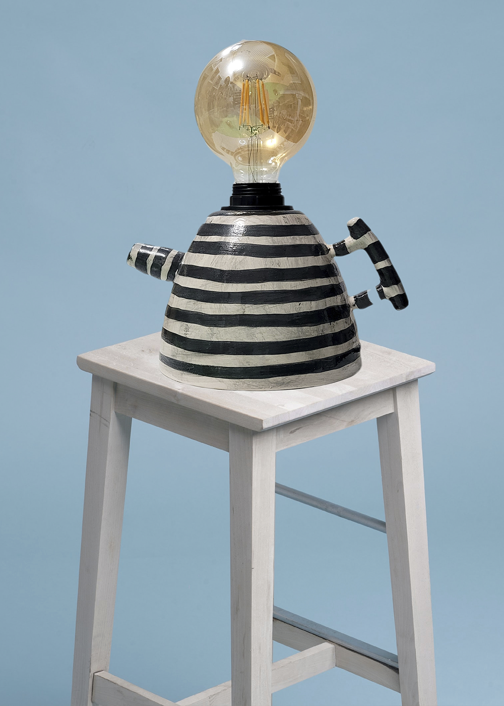 Çizgili Çaydanlık Formlu Aydınlatma Abajur