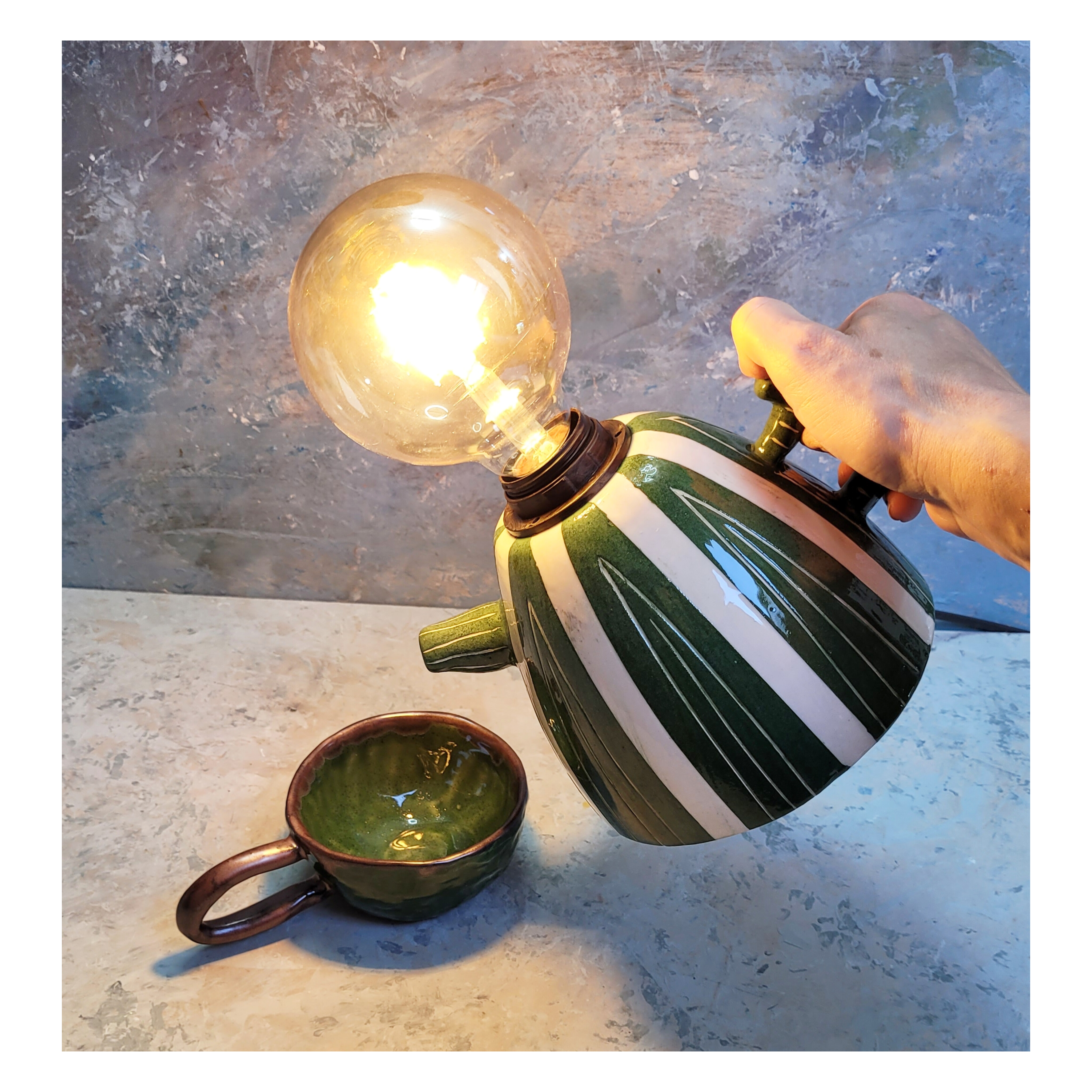 Çizgili Çaydanlık Formlu Aydınlatma 02