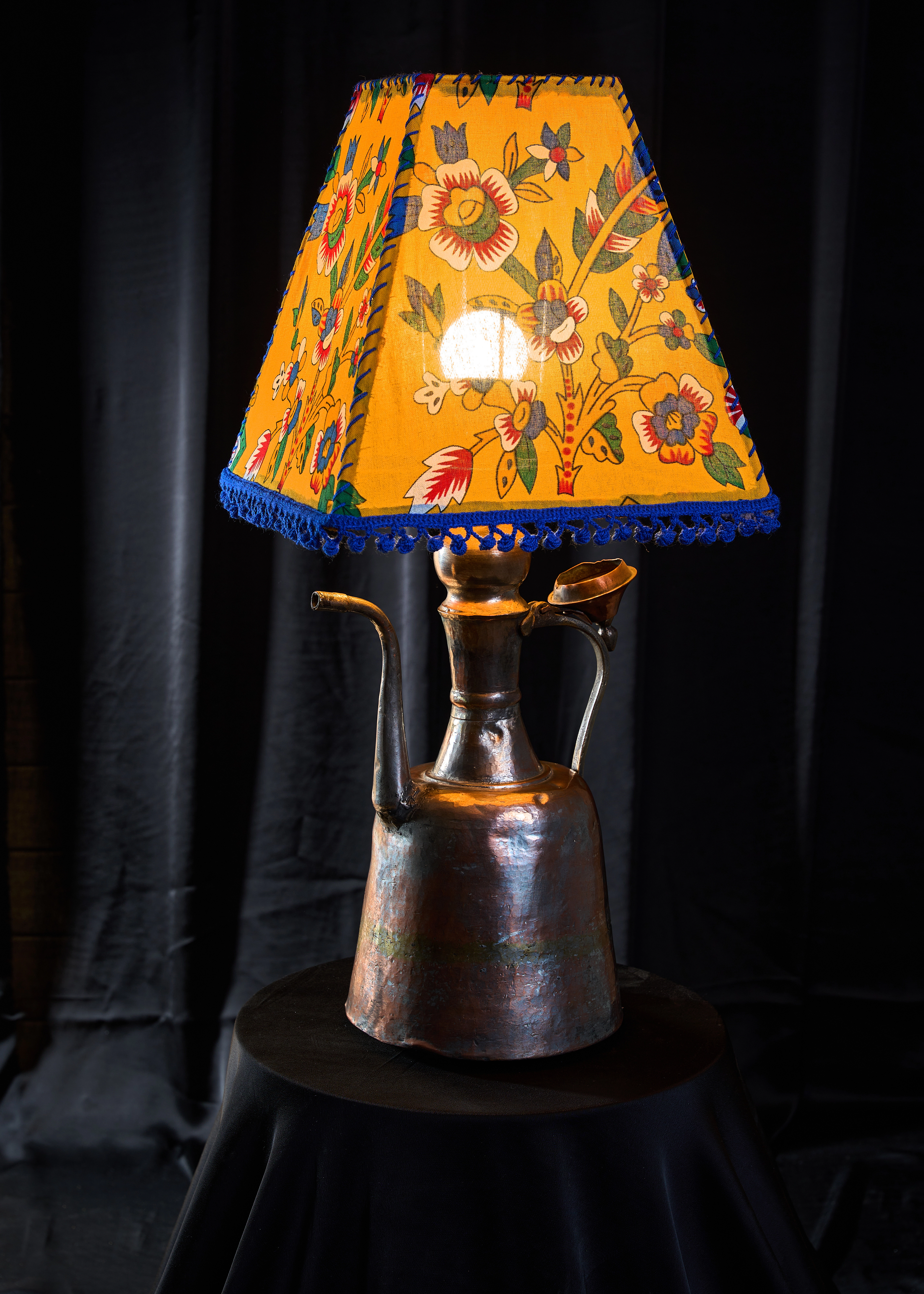 Bakır İbrik El Yapımı Yazma Başlıklı Abajur